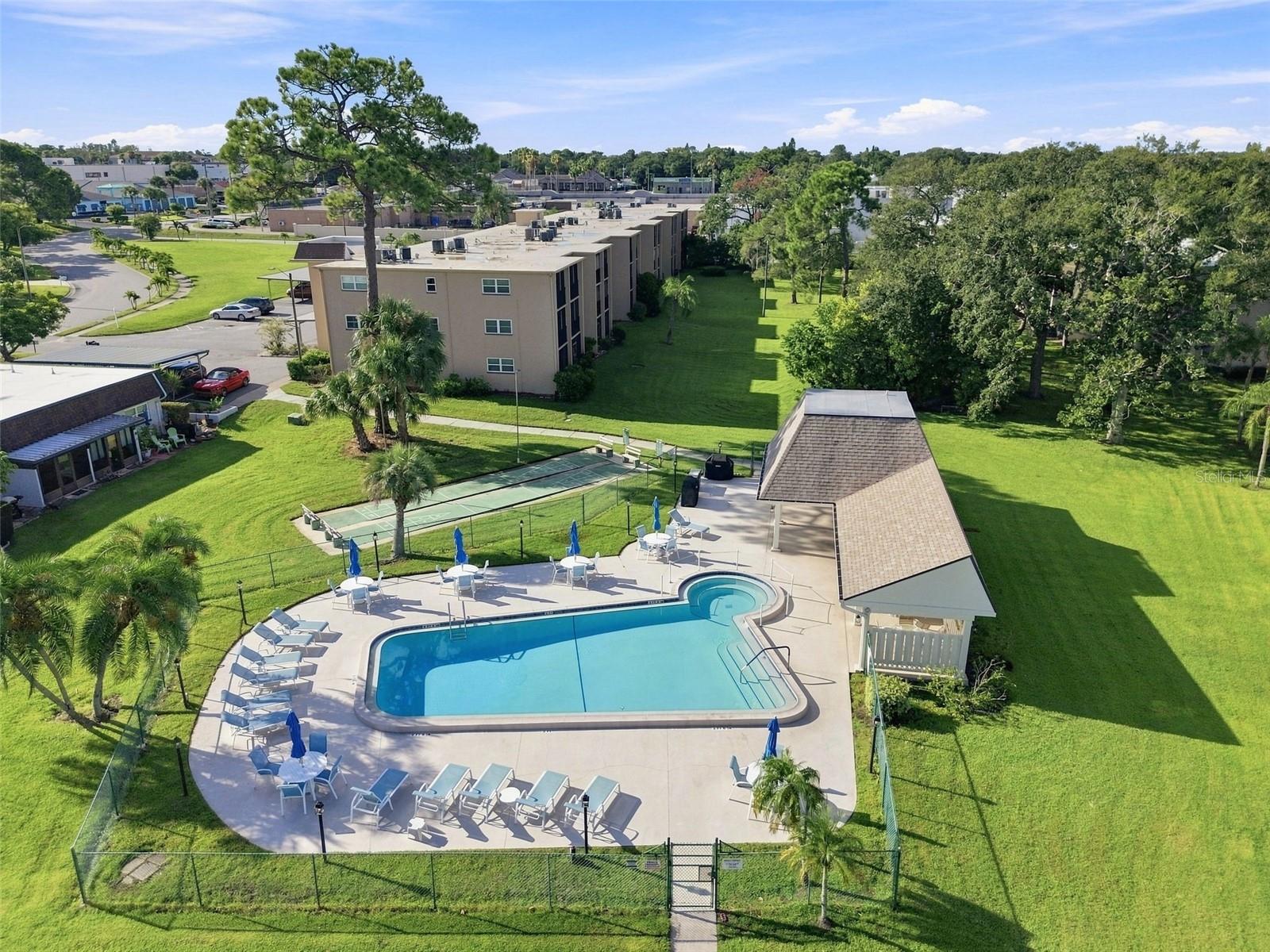 1370 HEATHER RIDGE BLVD #104