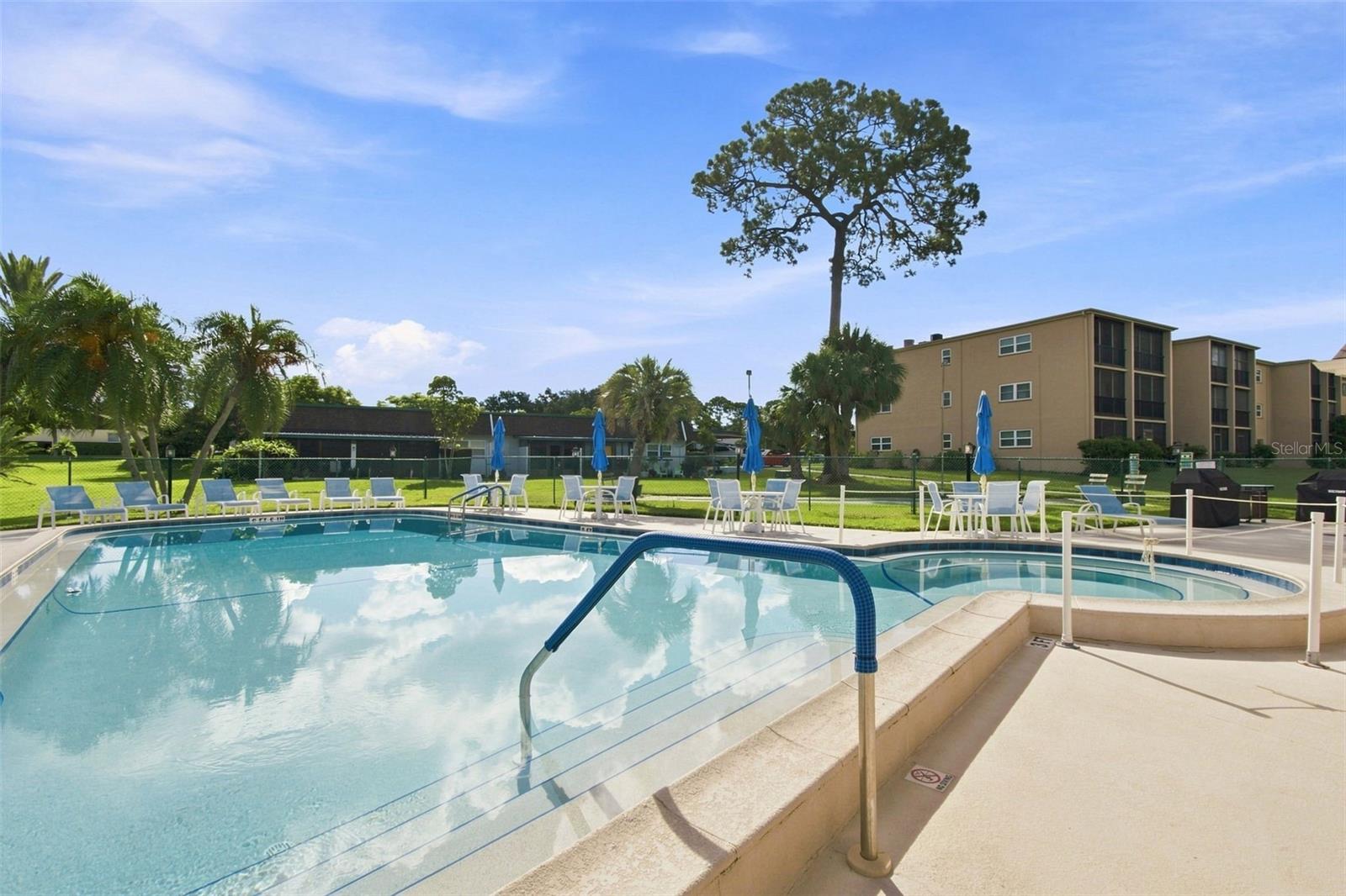 1370 HEATHER RIDGE BLVD #104