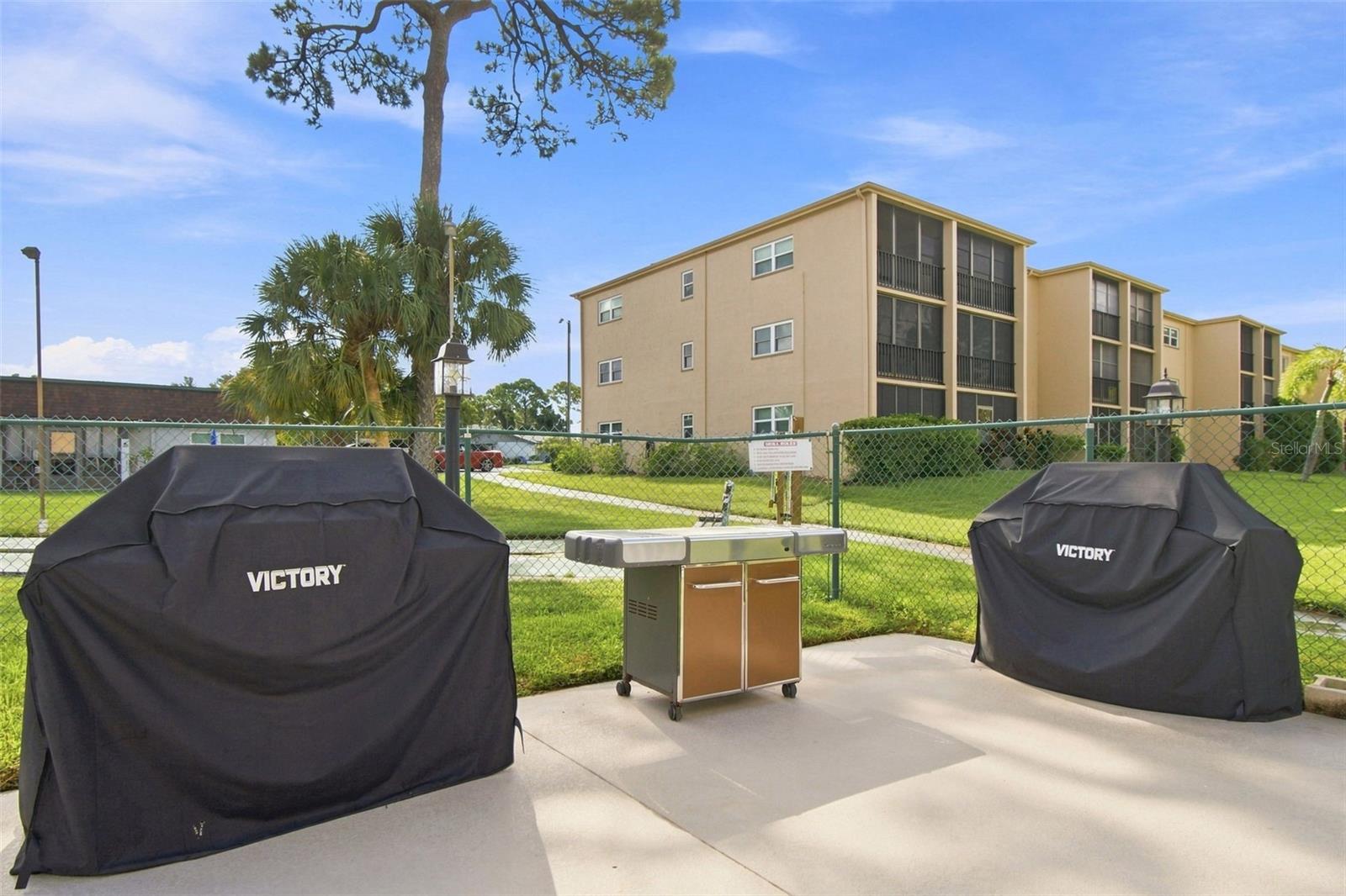 1370 HEATHER RIDGE BLVD #104