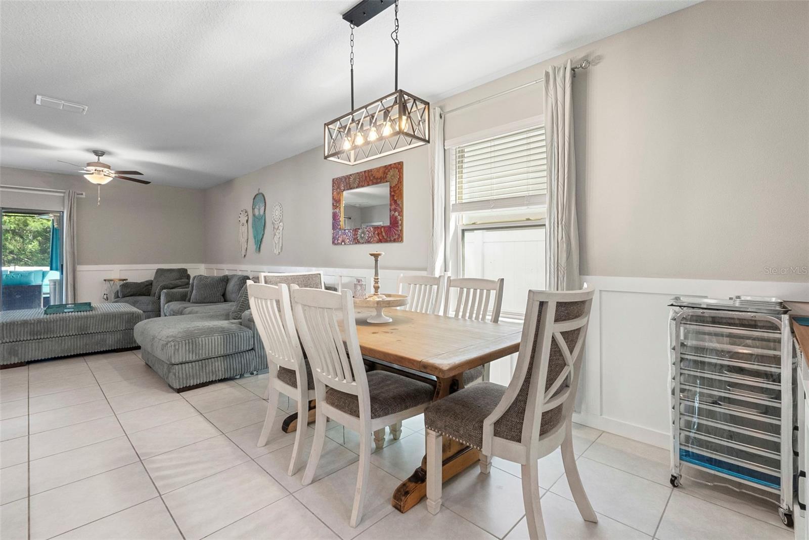 407 ROYAL EMPRESS DR