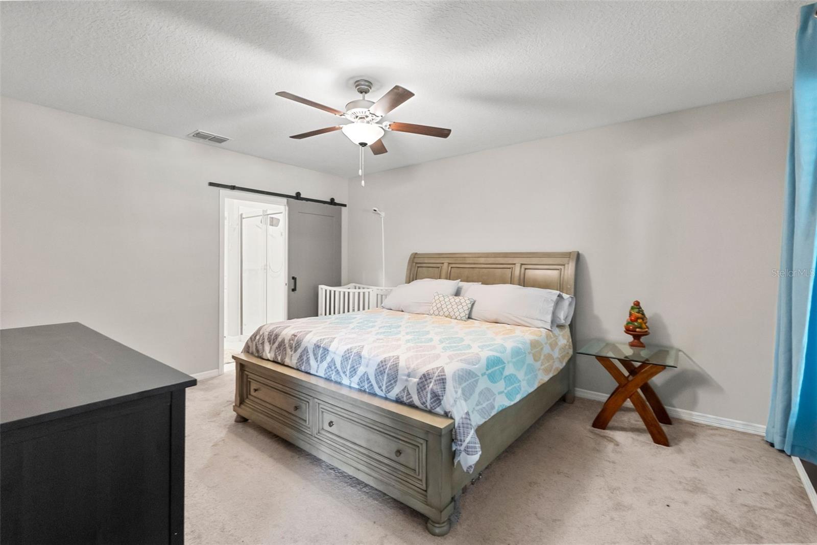 407 ROYAL EMPRESS DR