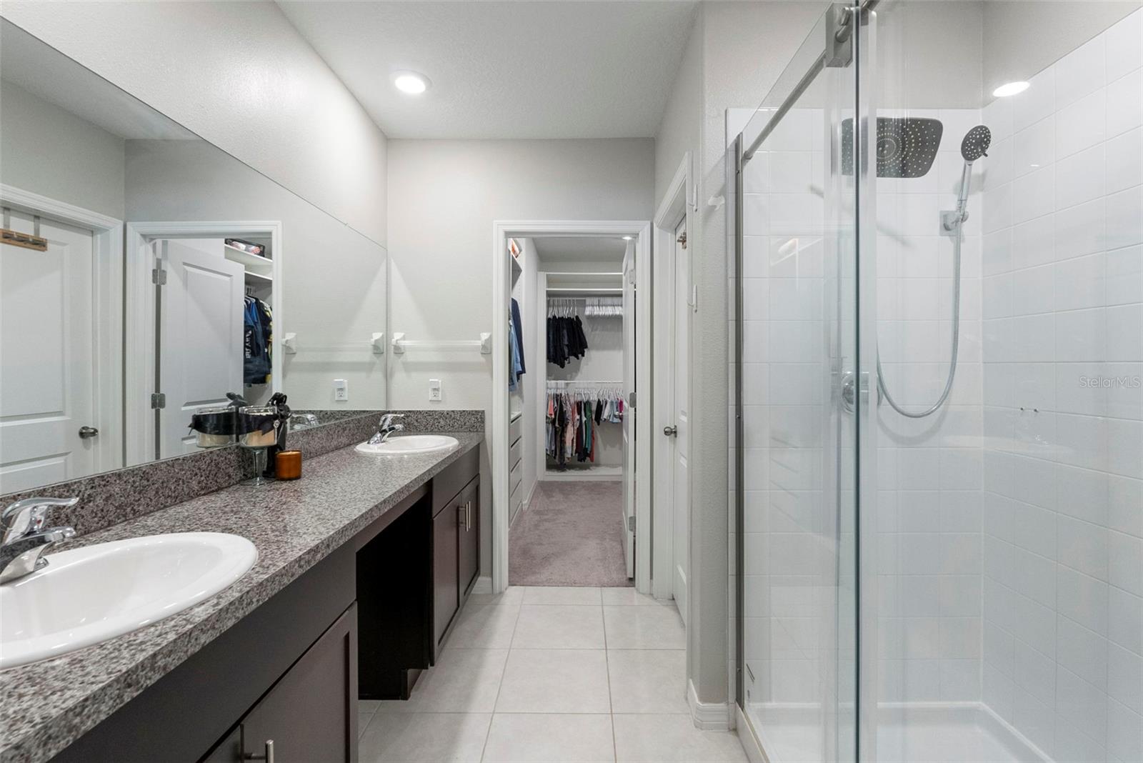 407 ROYAL EMPRESS DR