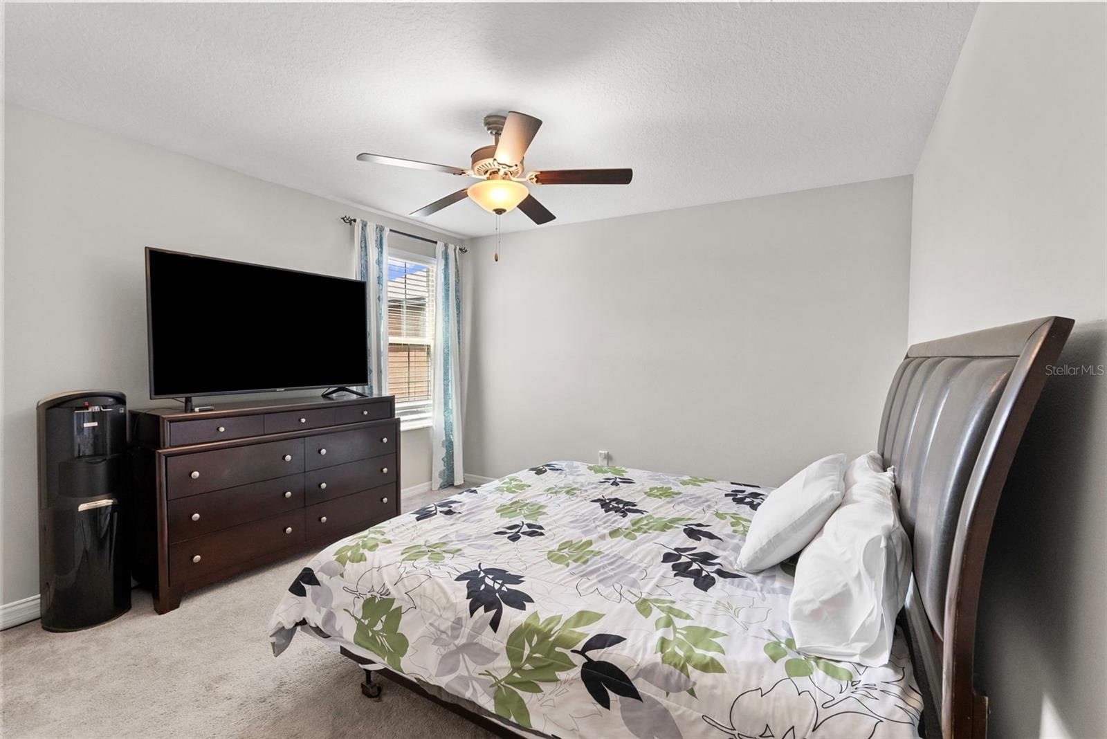 407 ROYAL EMPRESS DR