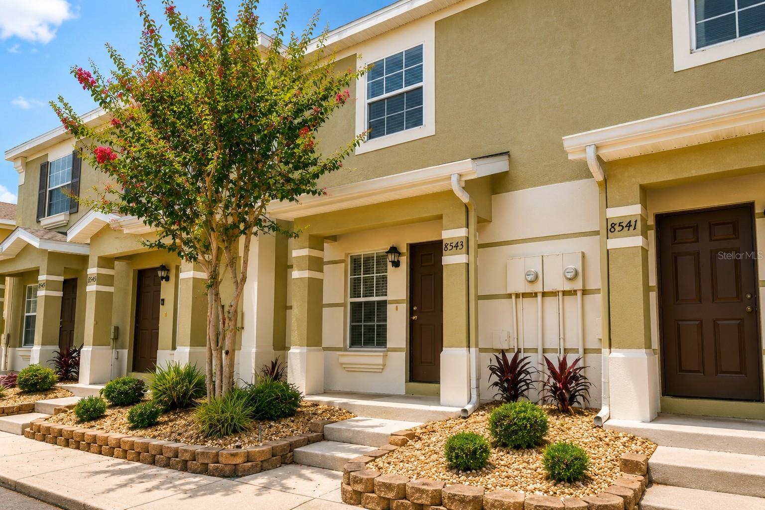 8543 TRAIL WIND DR