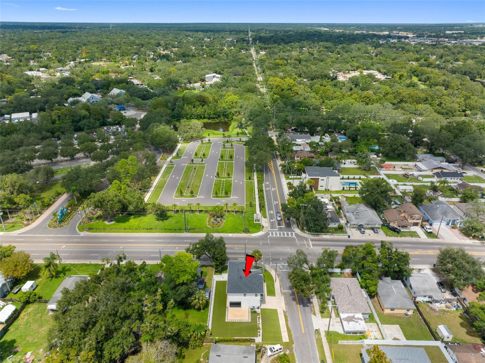 902 W SLIGH AVE