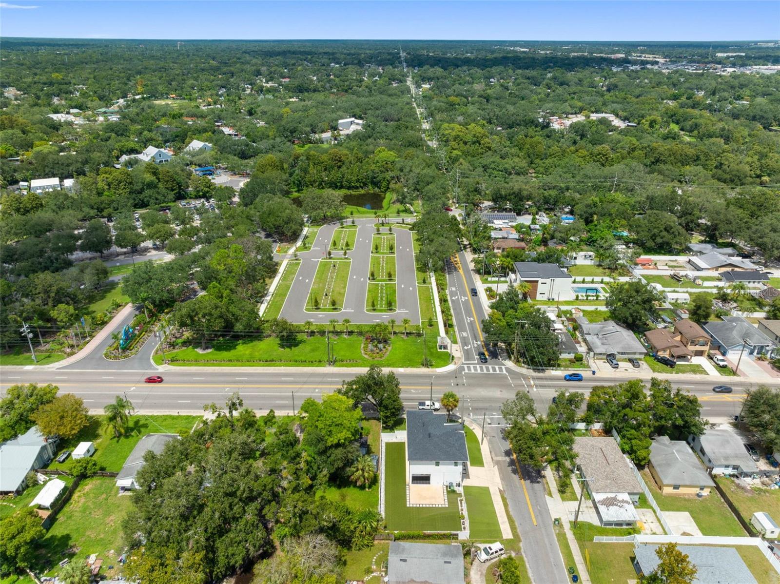 902 W SLIGH AVE