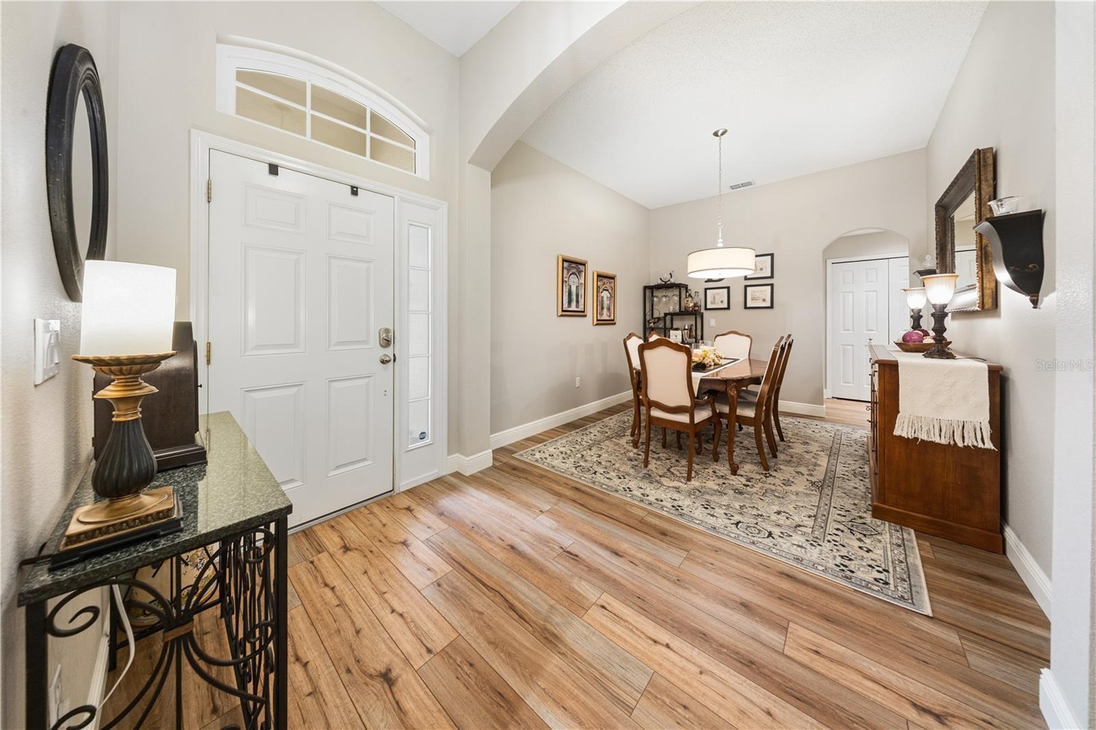 2530 ARROWPOINTE DR