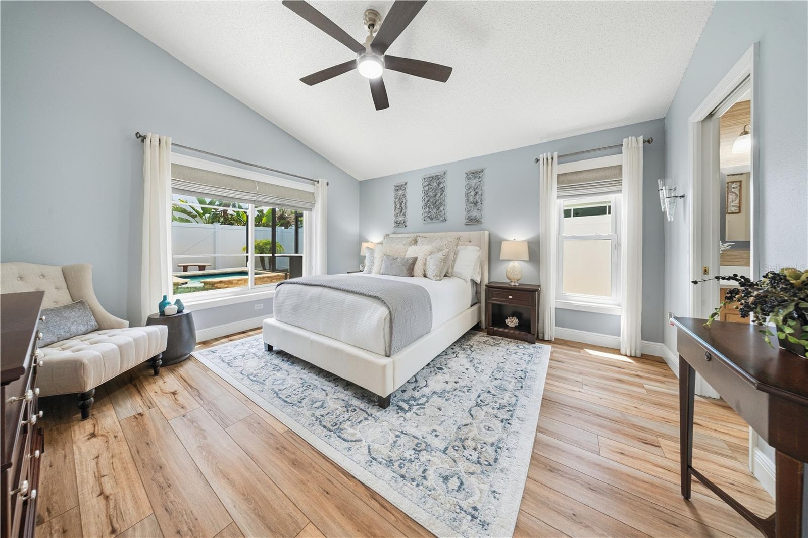 2530 ARROWPOINTE DR