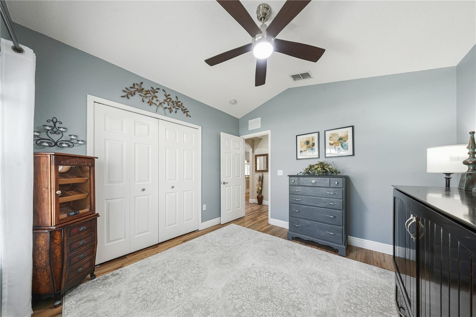 2530 ARROWPOINTE DR