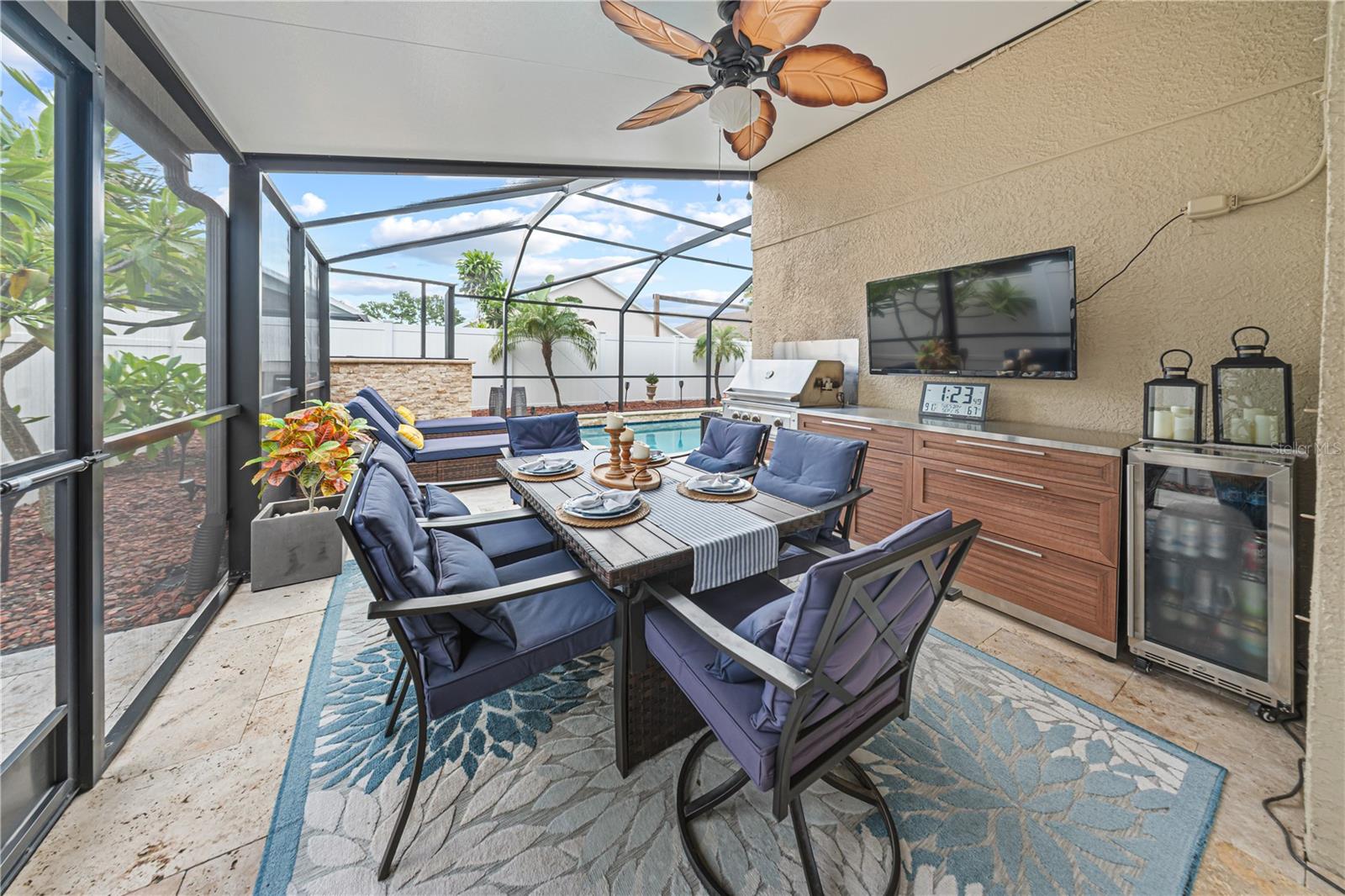 2530 ARROWPOINTE DR