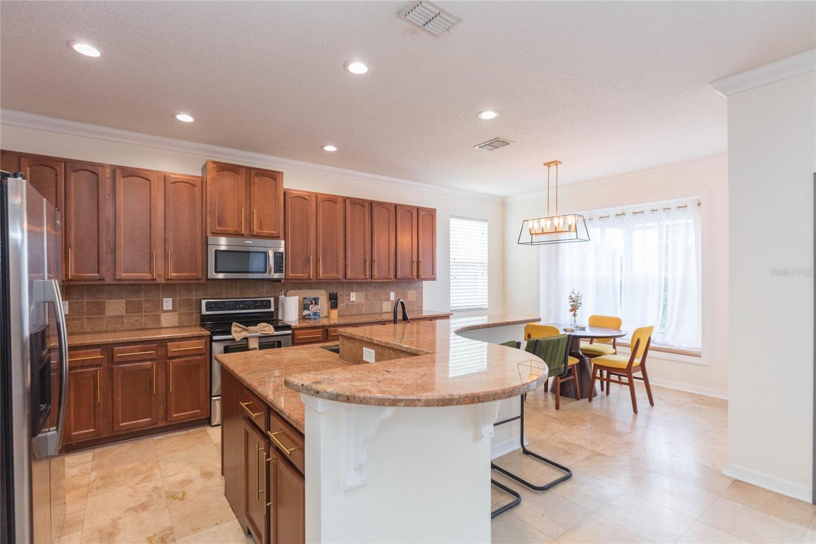 4433 FIELDVIEW CIR