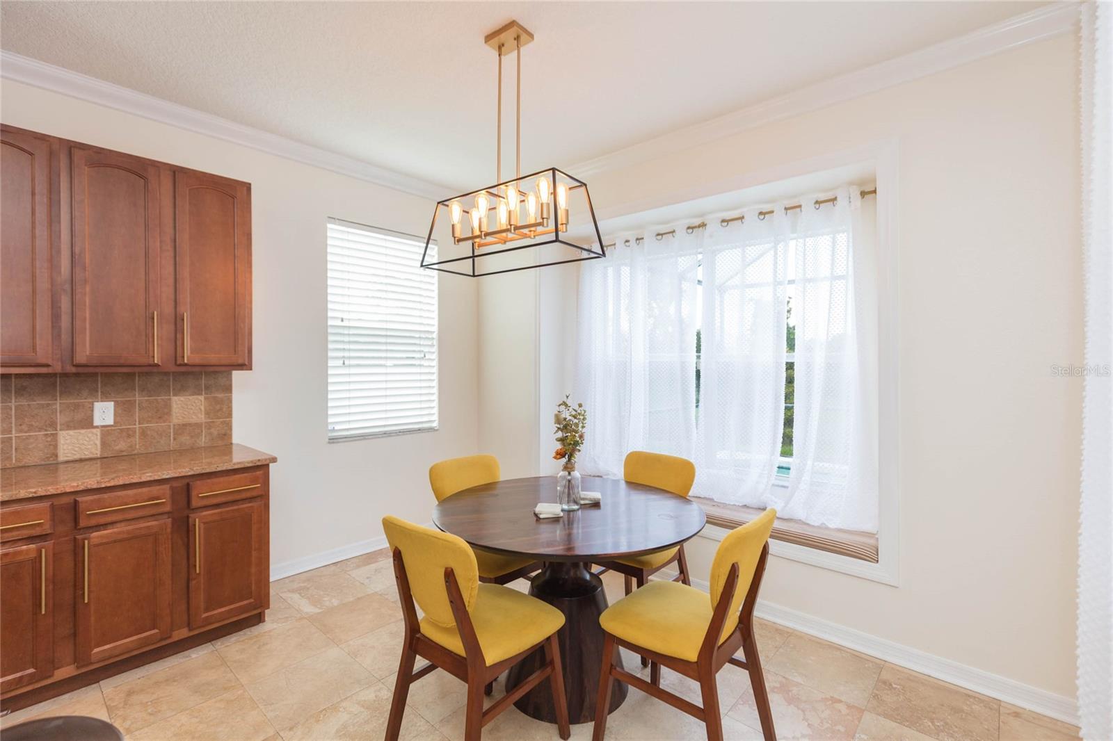 4433 FIELDVIEW CIR