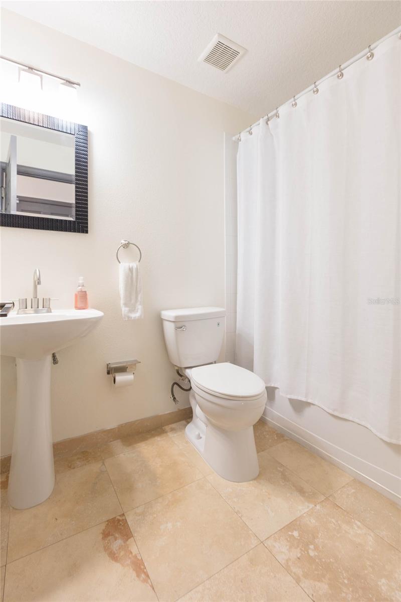 4433 FIELDVIEW CIR