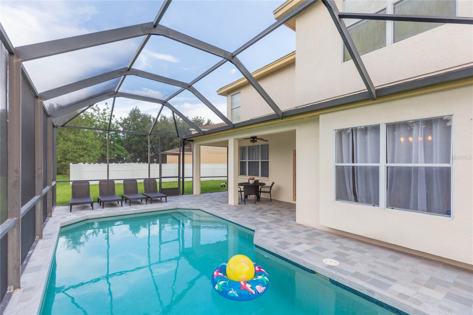 4433 FIELDVIEW CIR