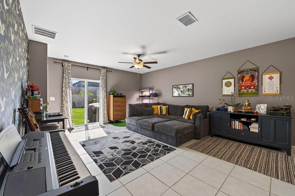 2148 SHINING AZUL WAY