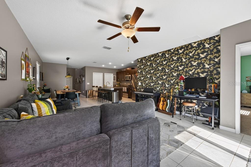 2148 SHINING AZUL WAY