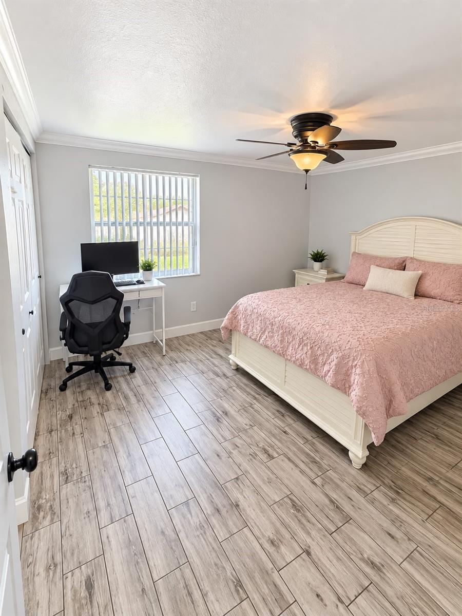 9408 ROSEBURY CT