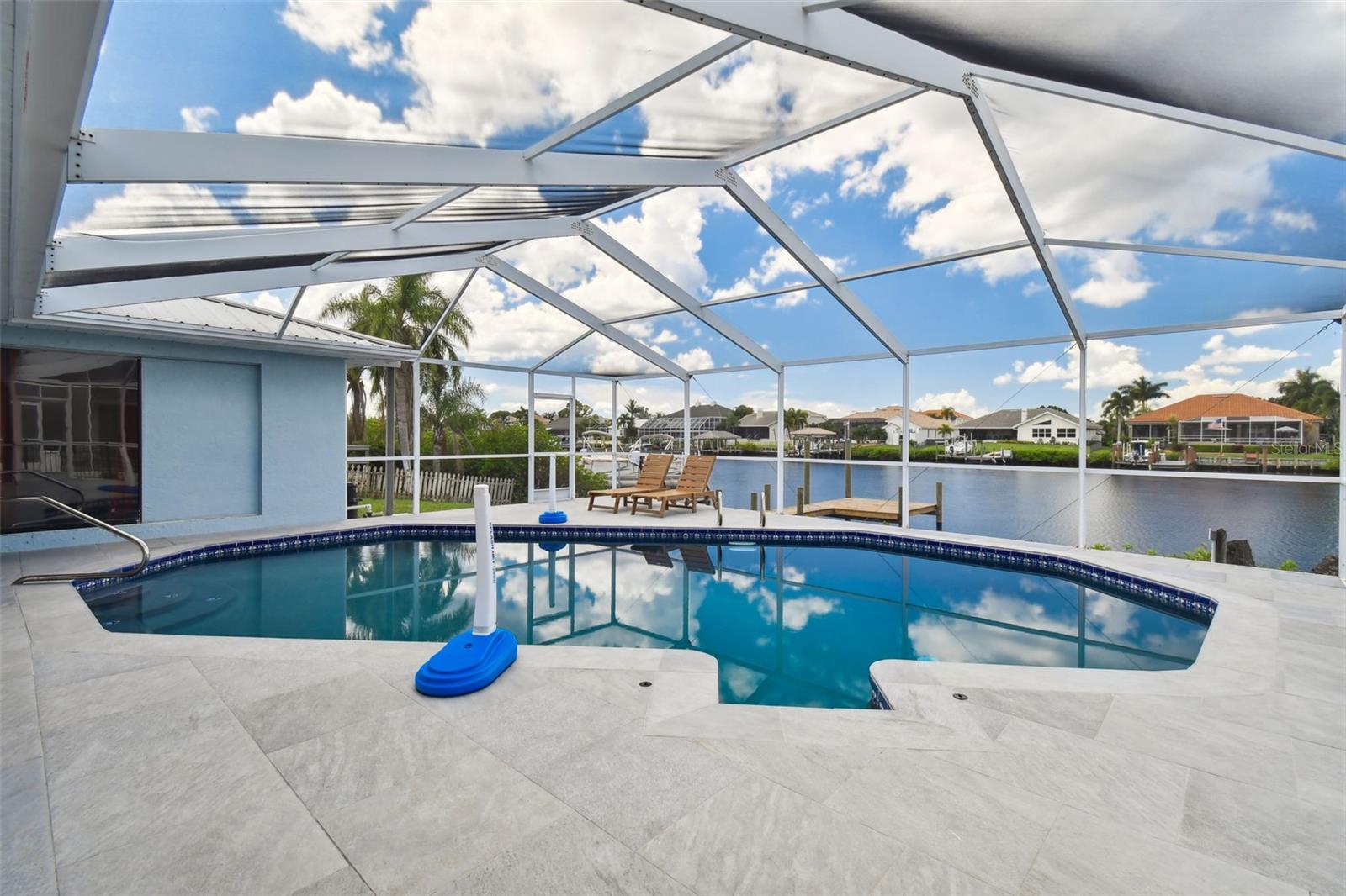 919 CHIPAWAY DR