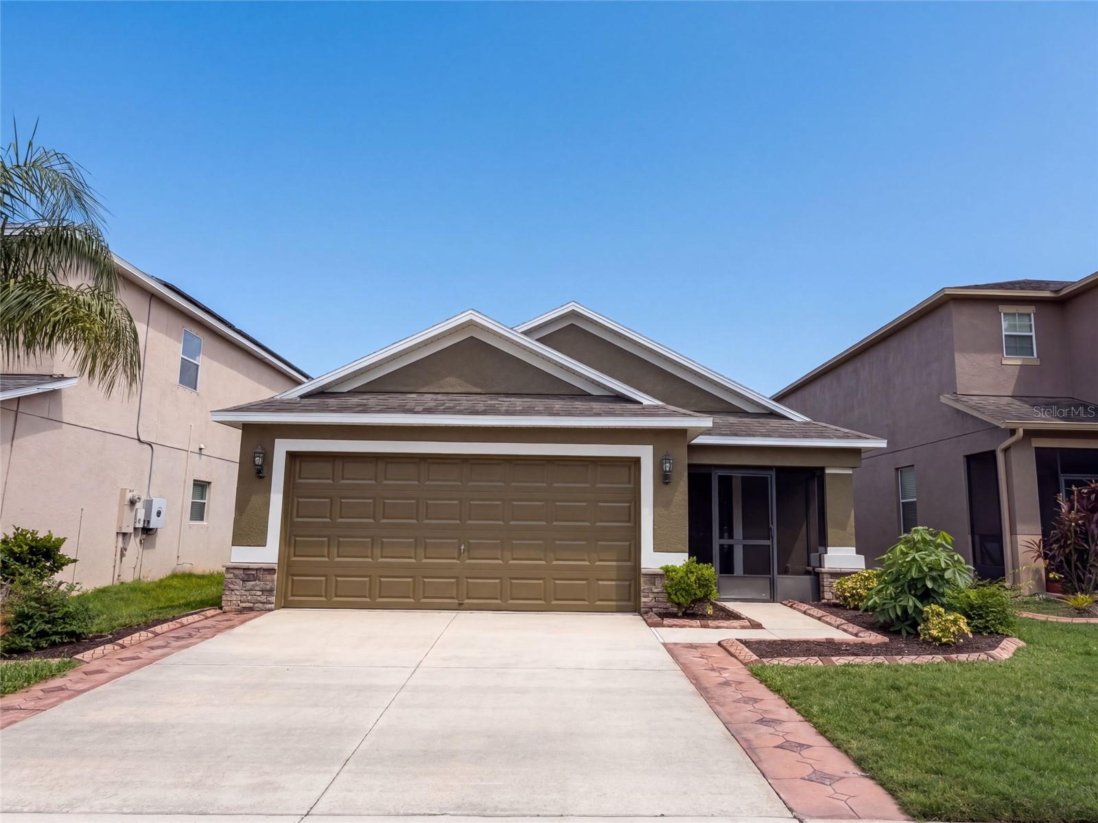 10418 WHITE PEACOCK PL