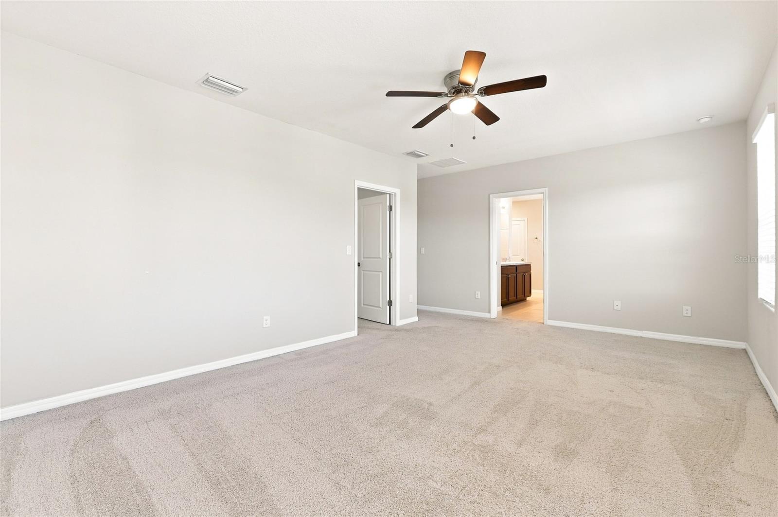 36205 JENNY LYNNE CIR