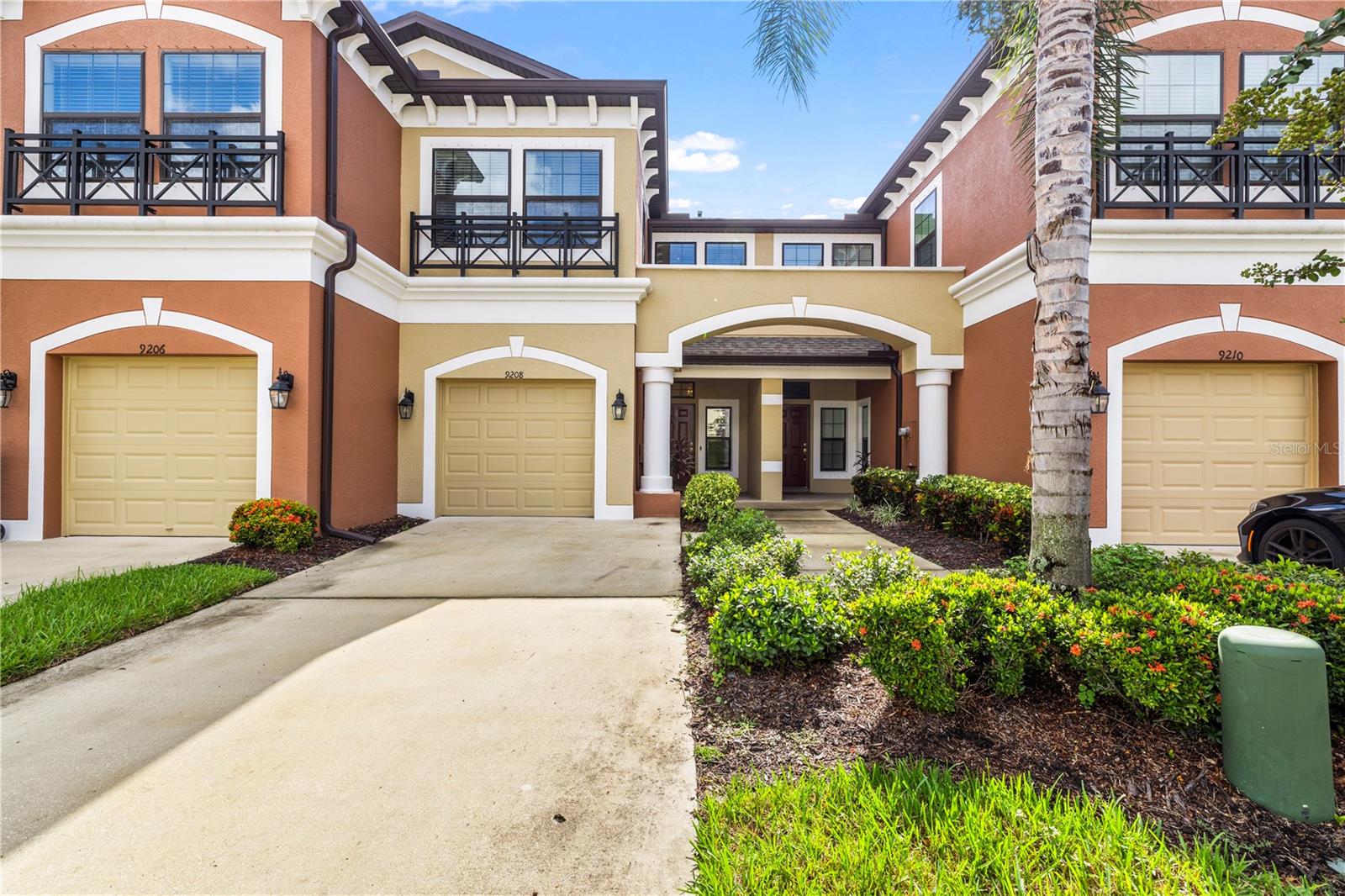 9208 FOX SPARROW RD