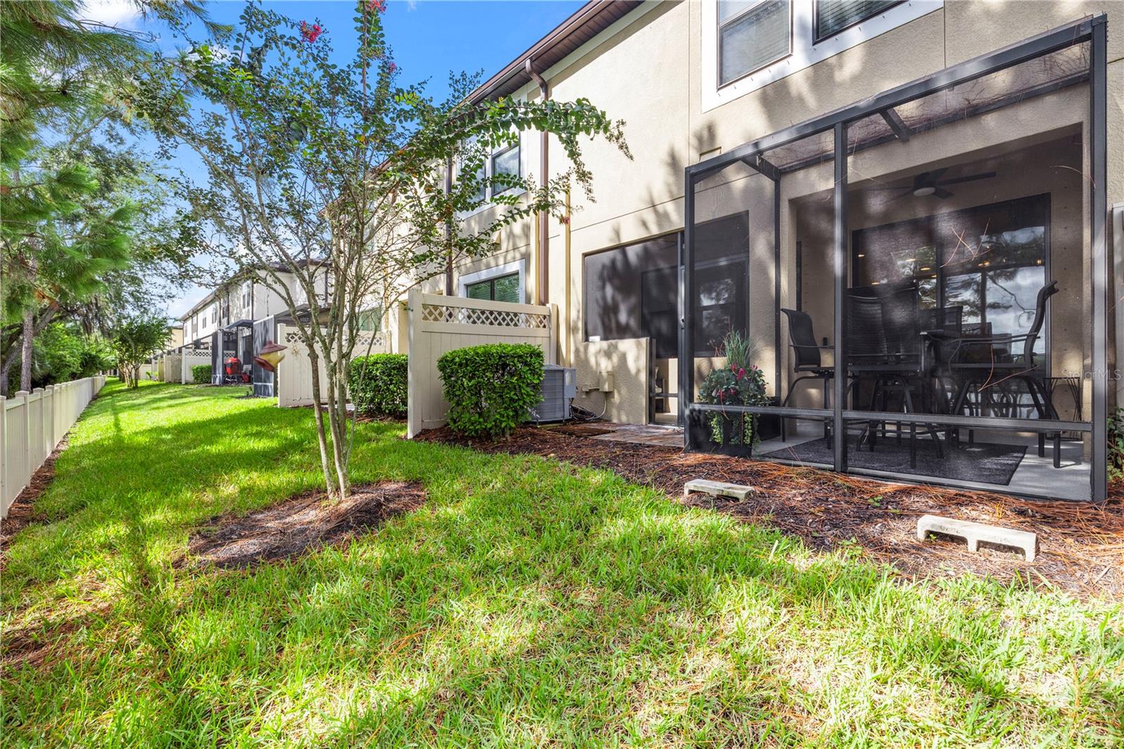 9208 FOX SPARROW RD