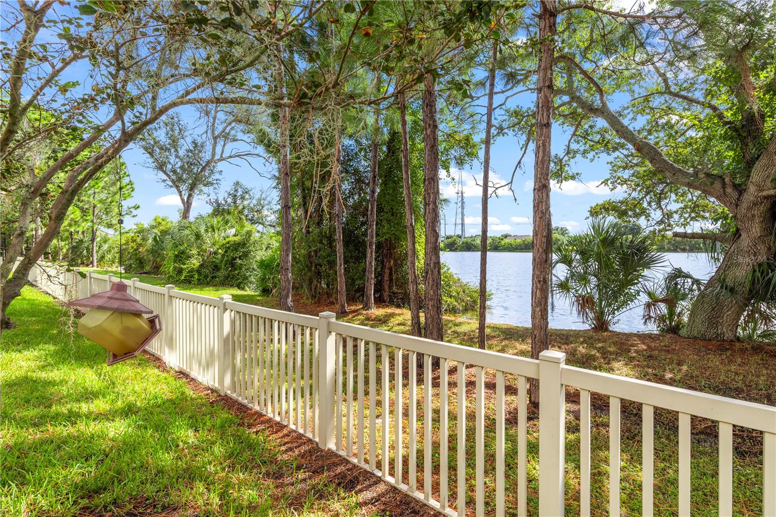 9208 FOX SPARROW RD