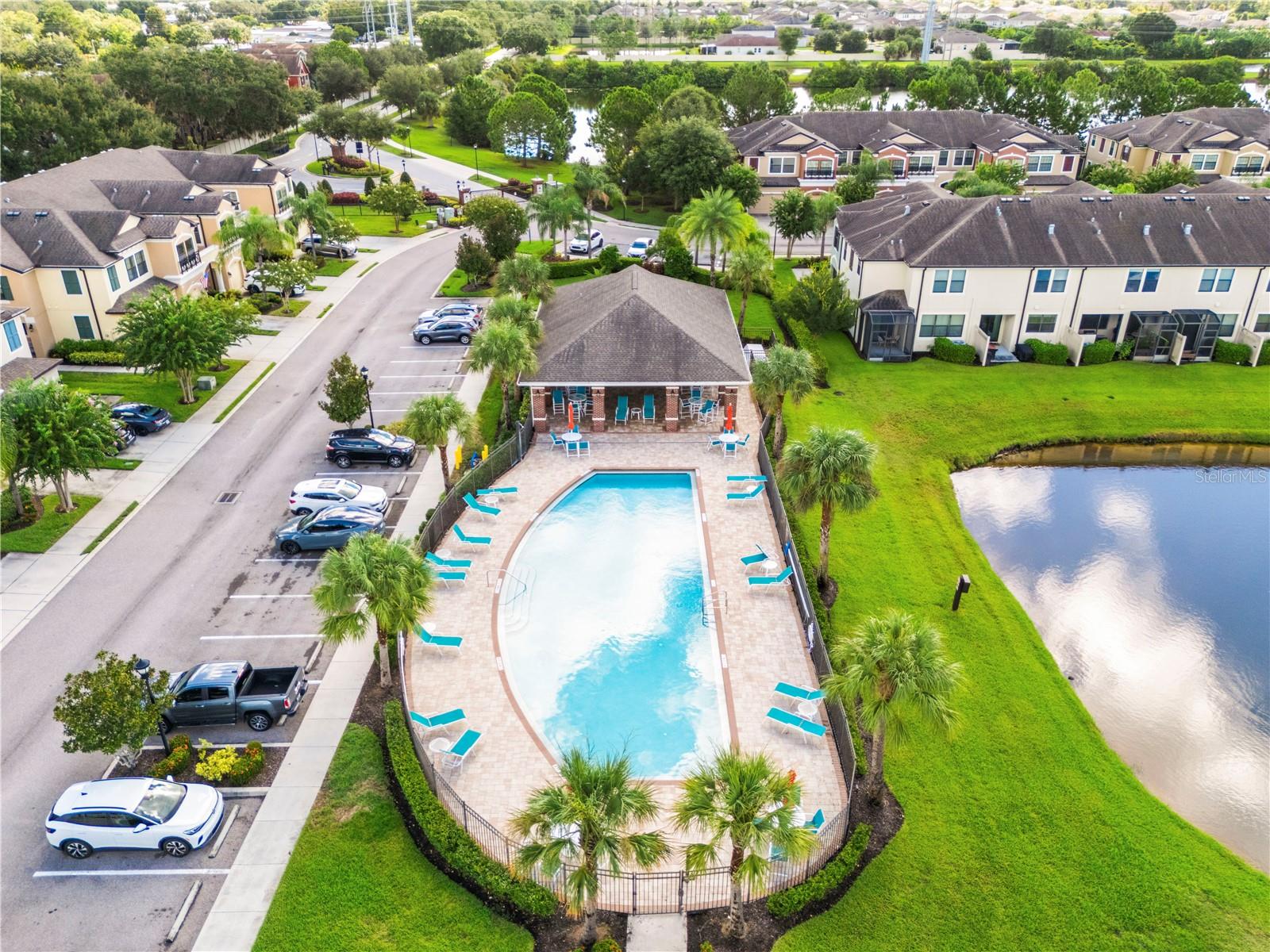 9208 FOX SPARROW RD