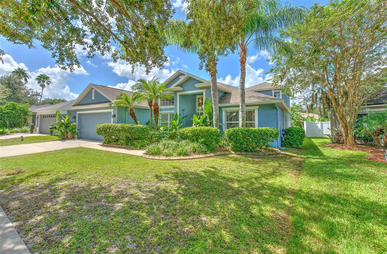 5847 HERONRISE CRESCENT DR
