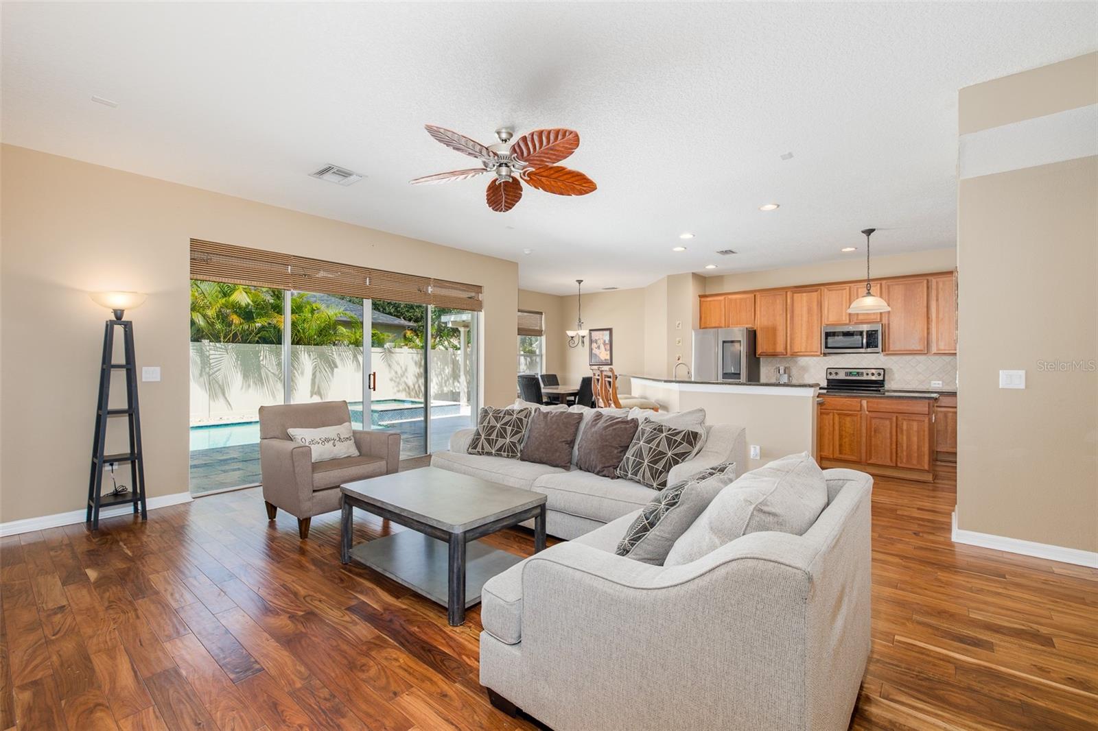 15220 OCTAVIA LN