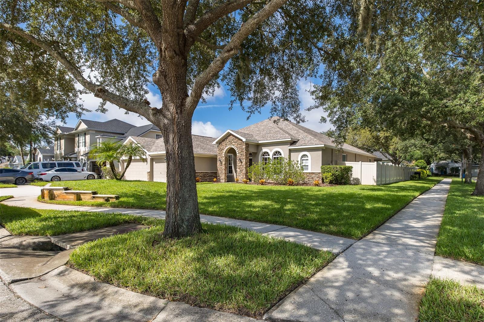 15220 OCTAVIA LN