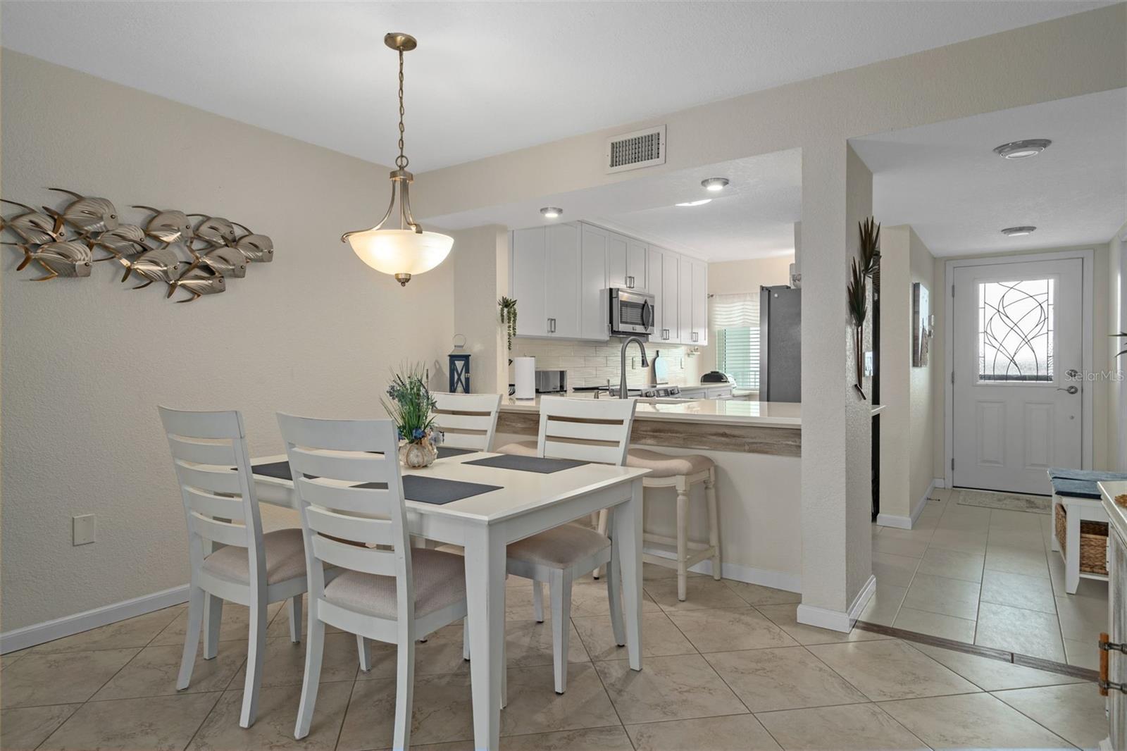4620 BAY BLVD #1142