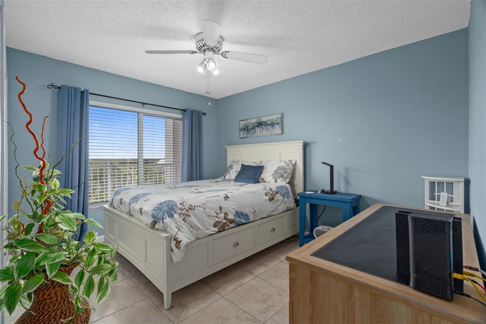 4620 BAY BLVD #1142