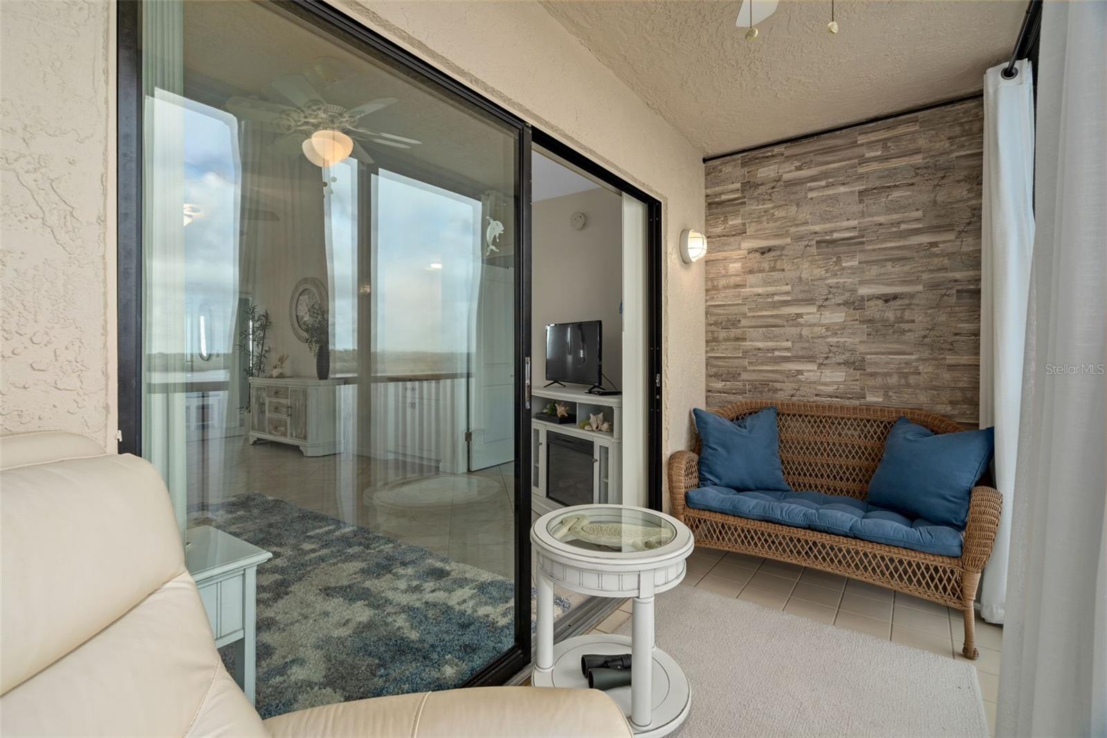 4620 BAY BLVD #1142