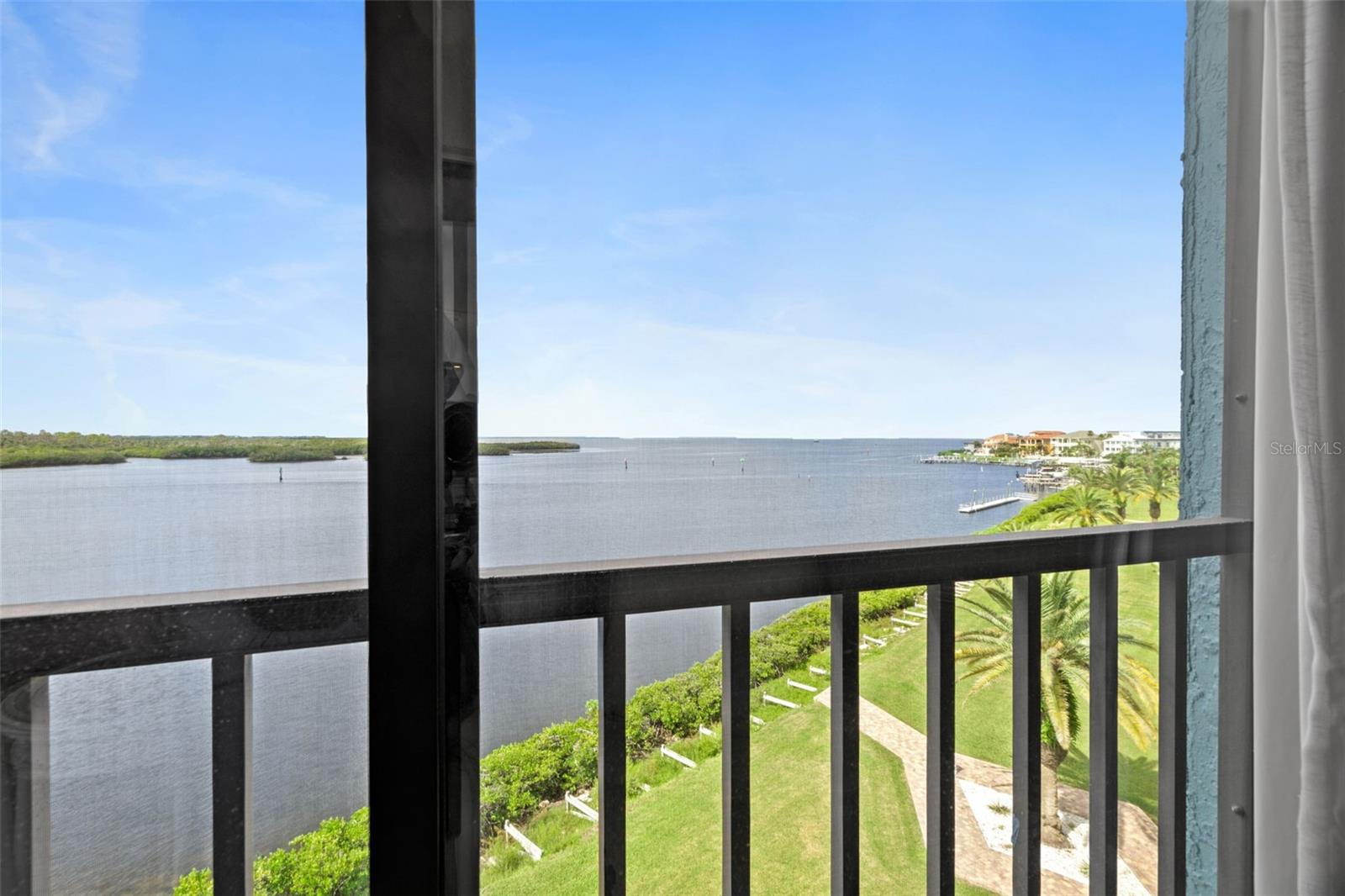 4620 BAY BLVD #1142