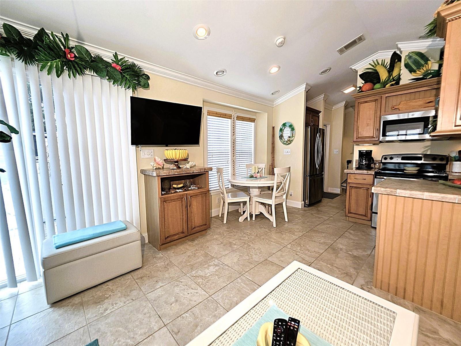 20300 LEONARD - LOT 33