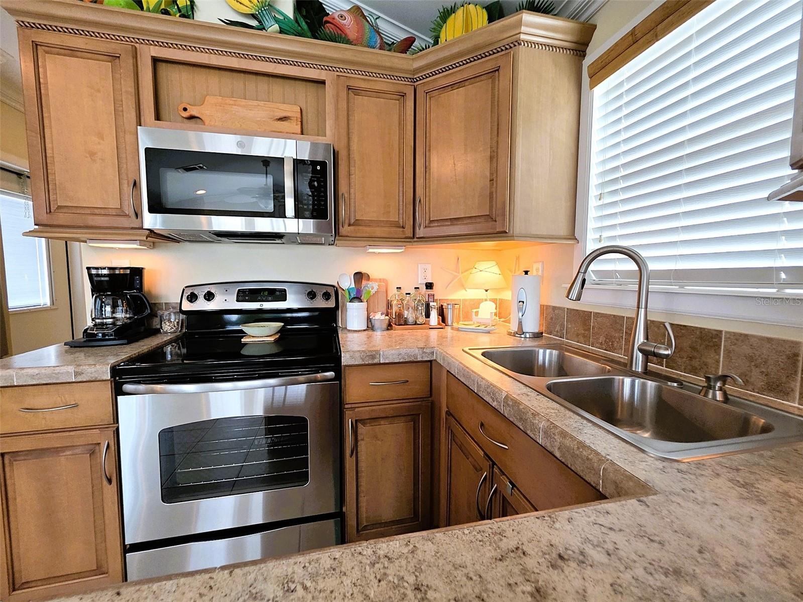 20300 LEONARD - LOT 33