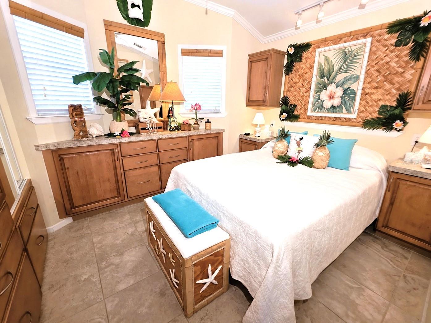20300 LEONARD - LOT 33