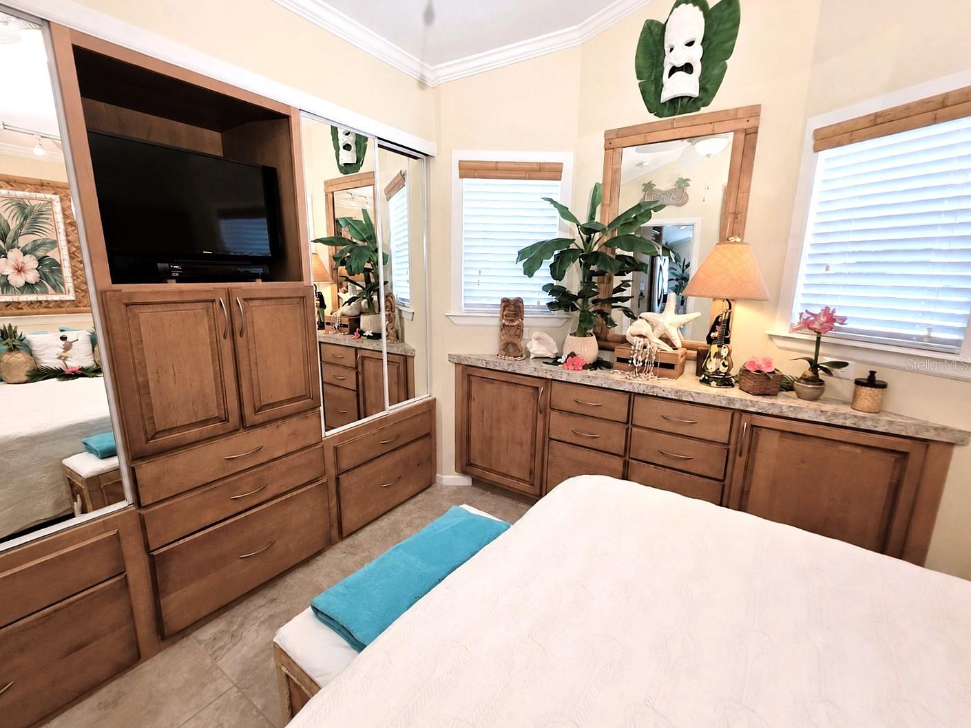 20300 LEONARD - LOT 33