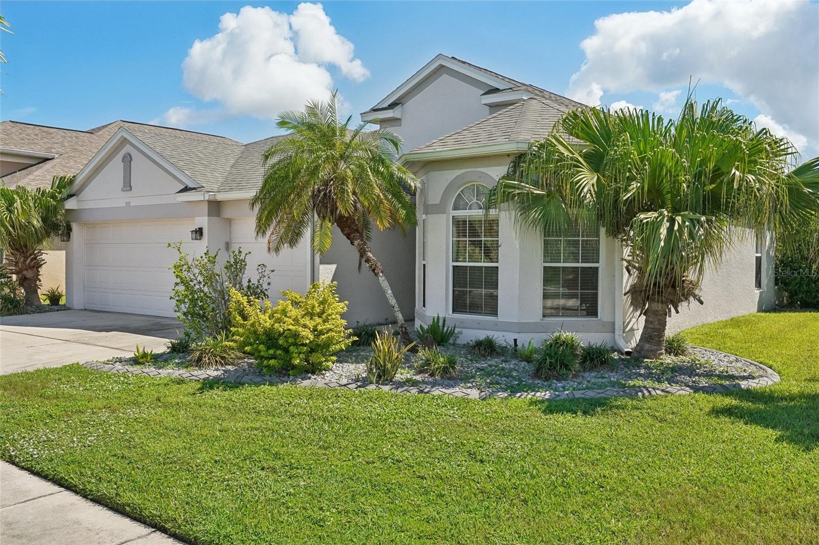1810 MIRA LAGO CIR