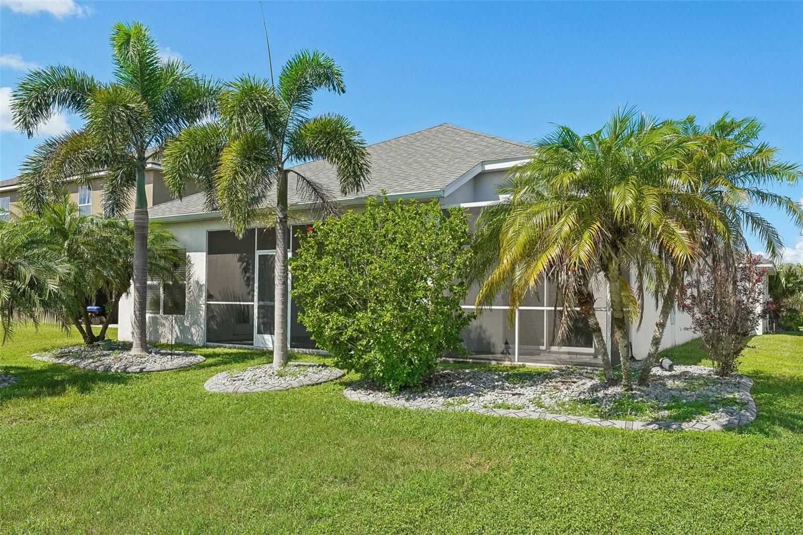 1810 MIRA LAGO CIR