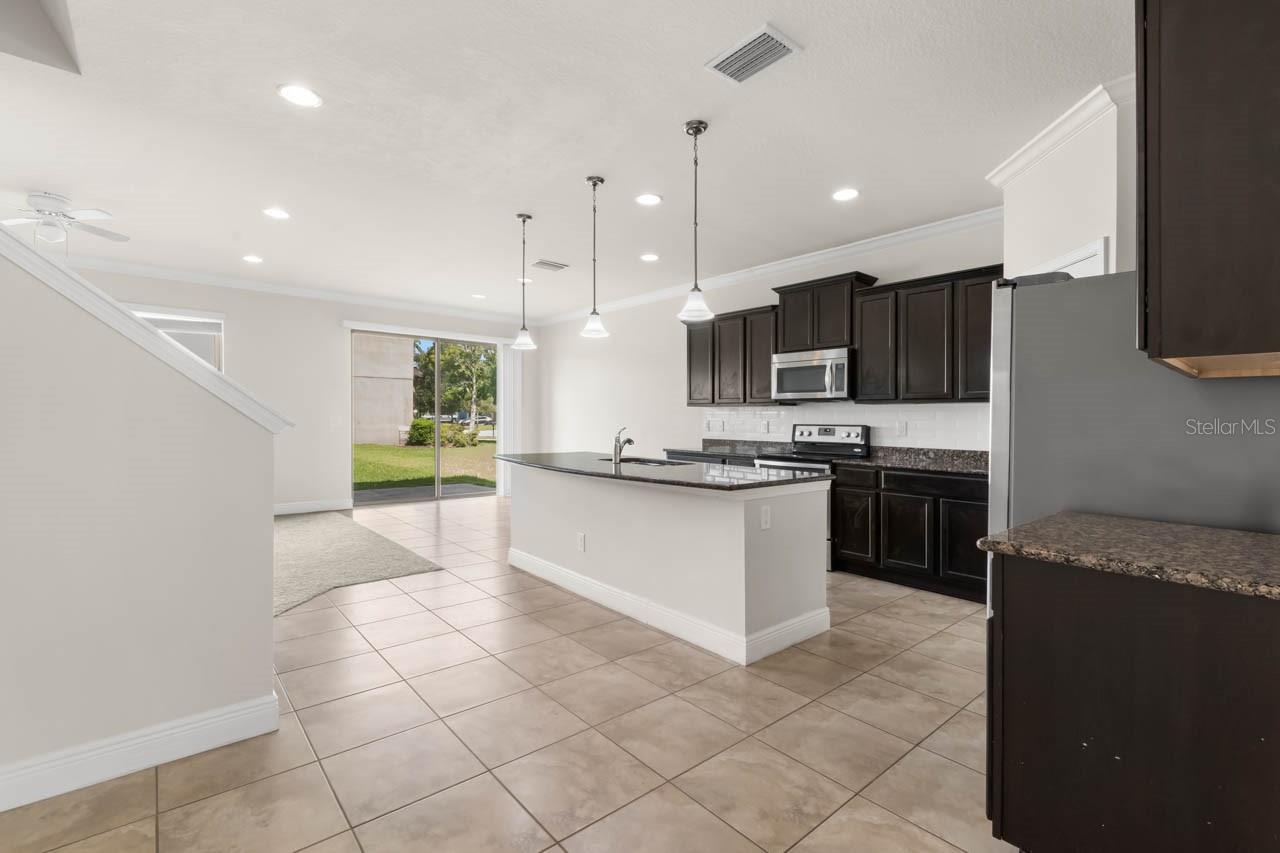 9118 MOUNTAIN MAGNOLIA DR