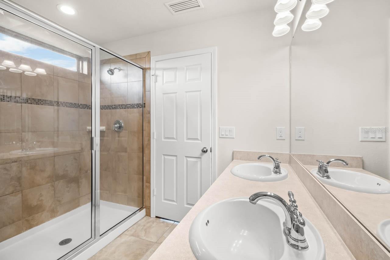 9118 MOUNTAIN MAGNOLIA DR