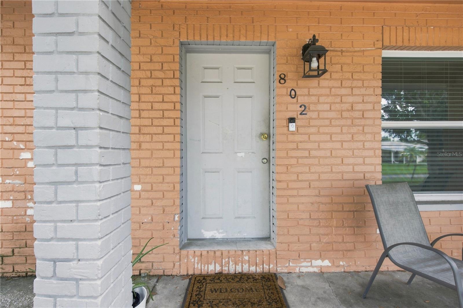 802 PAPAYA DR