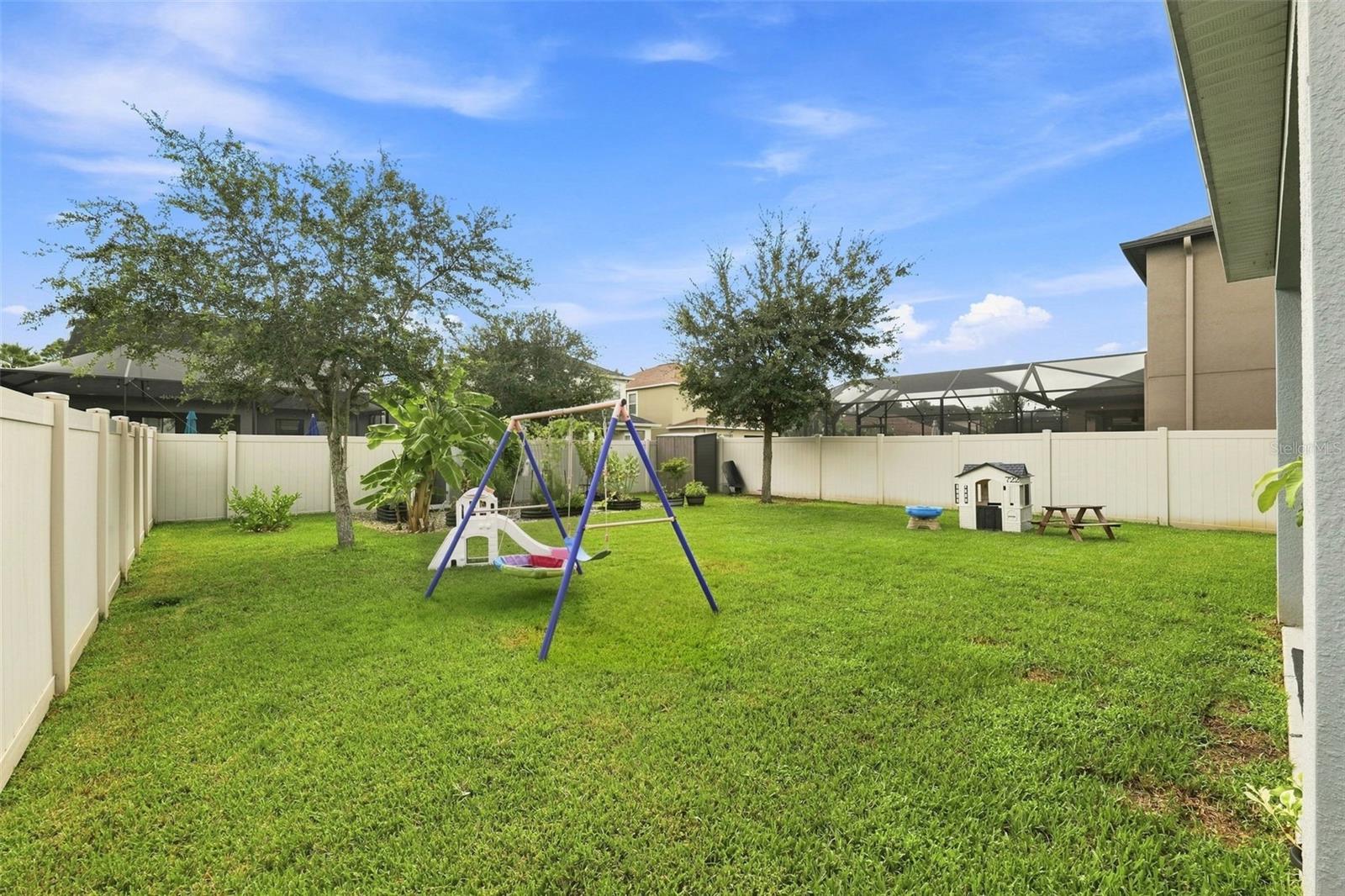 8096 SEAGARDEN LN