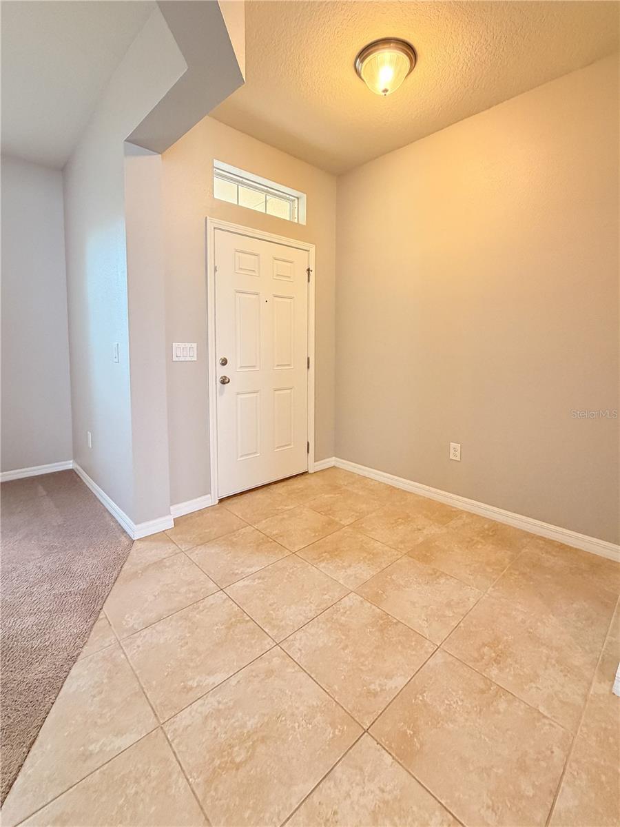 5022 SUNCATCHER DR