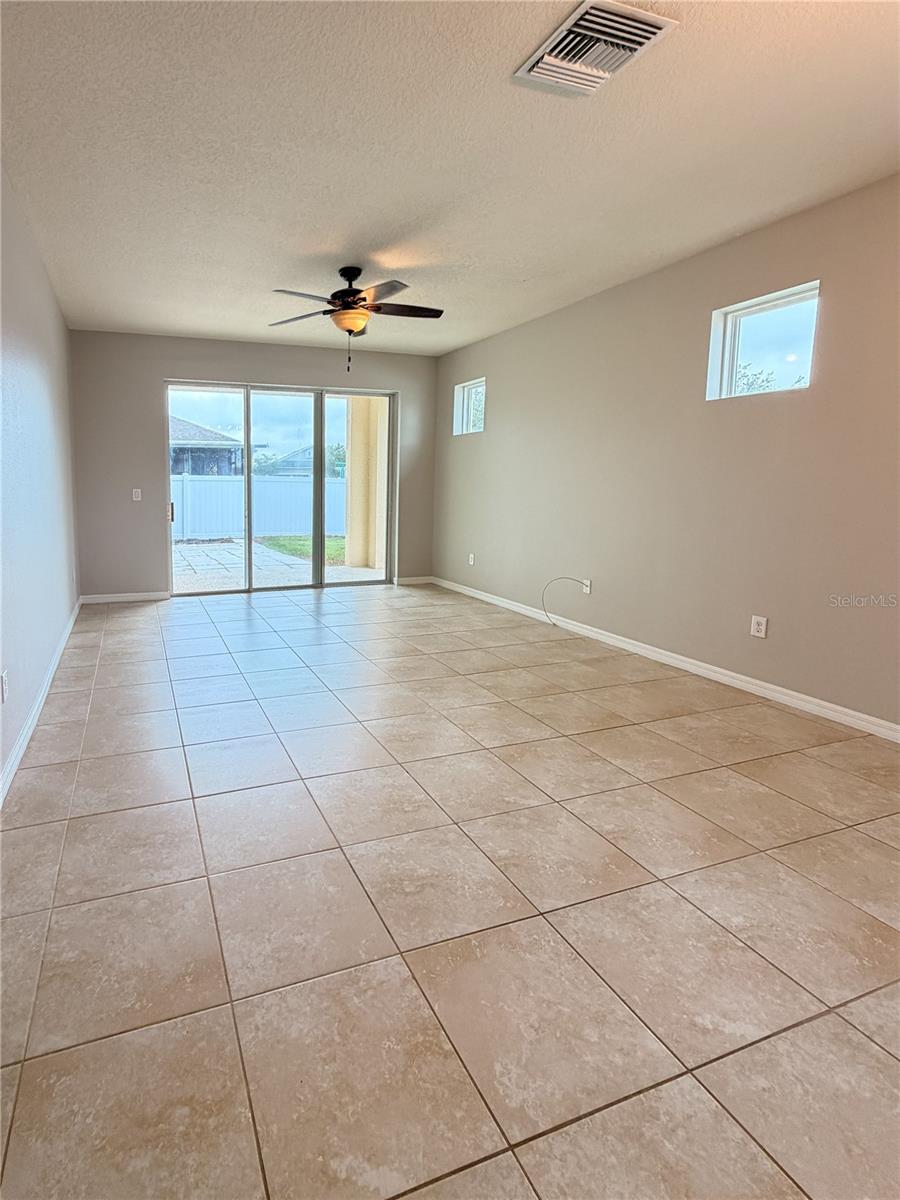 5022 SUNCATCHER DR