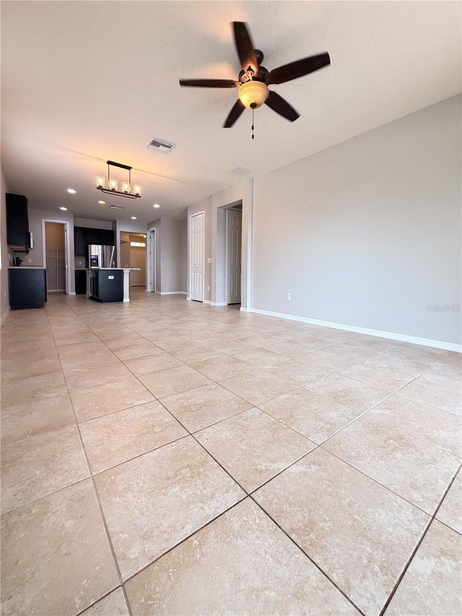 5022 SUNCATCHER DR
