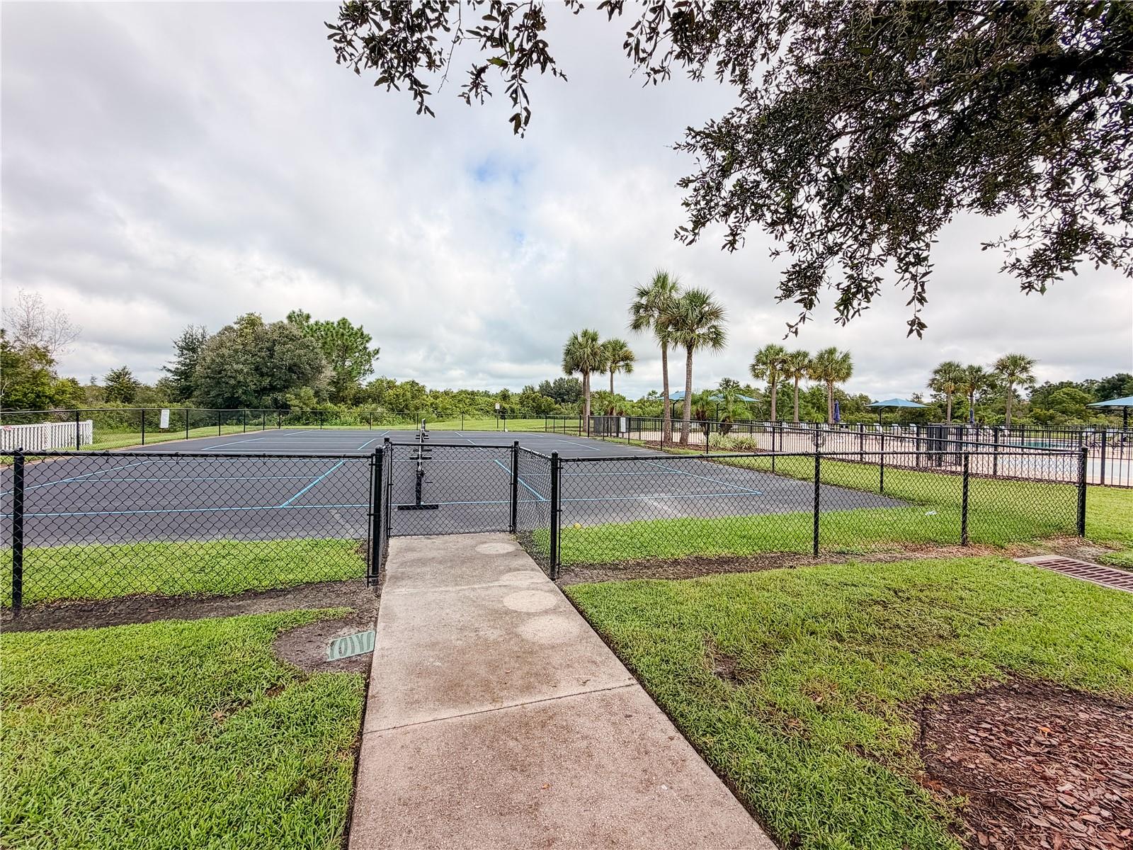 5022 SUNCATCHER DR