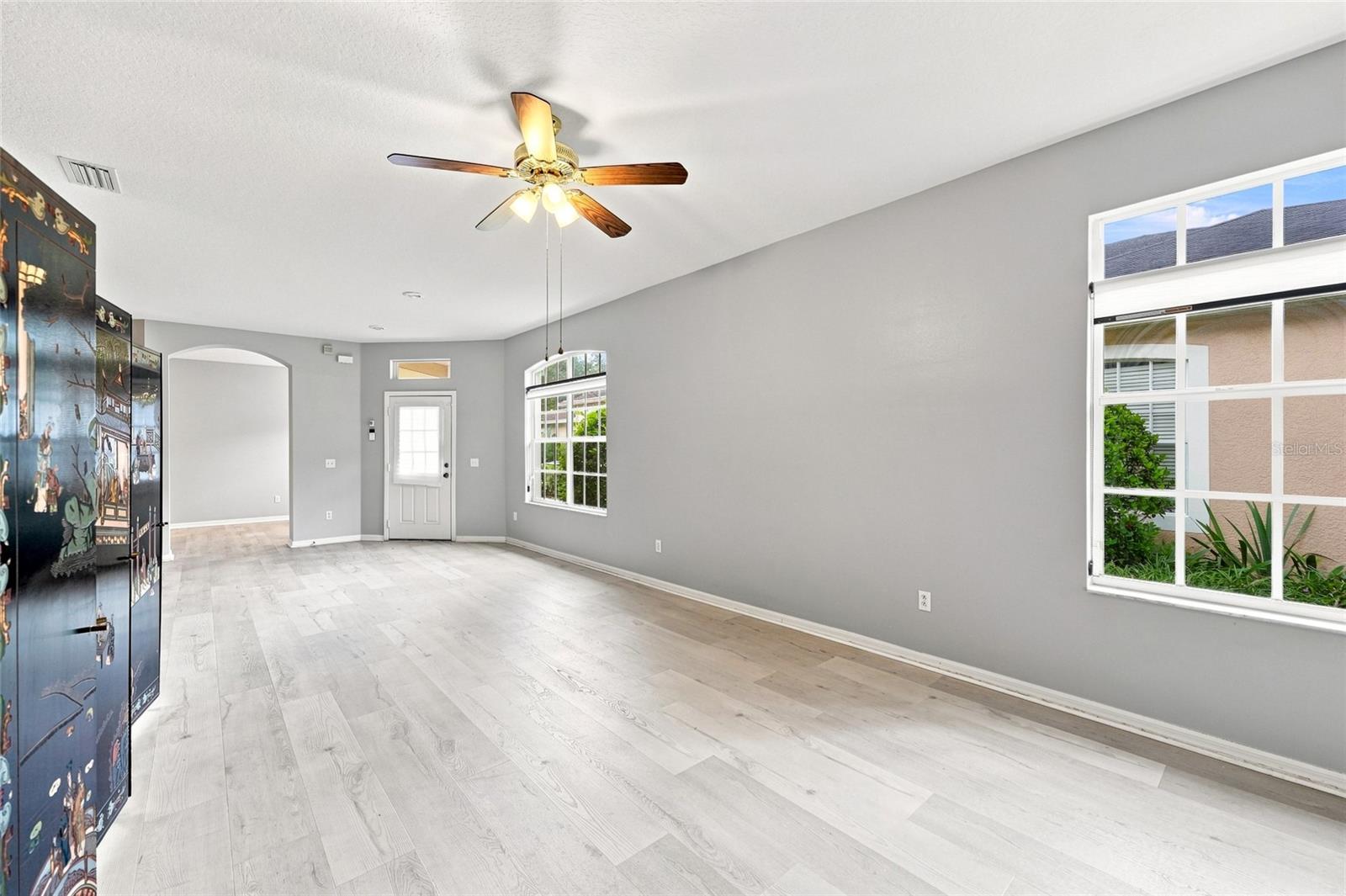 19126 WHITE WING PL